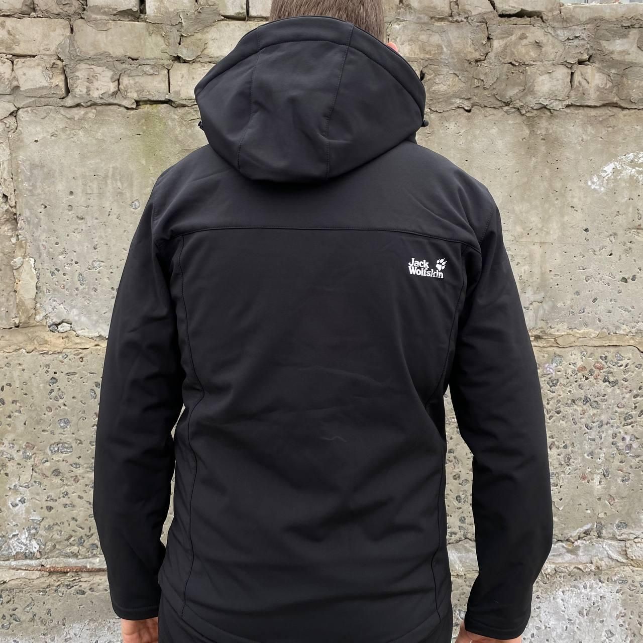 Ветровка Jack Wolfskin мужская теплая