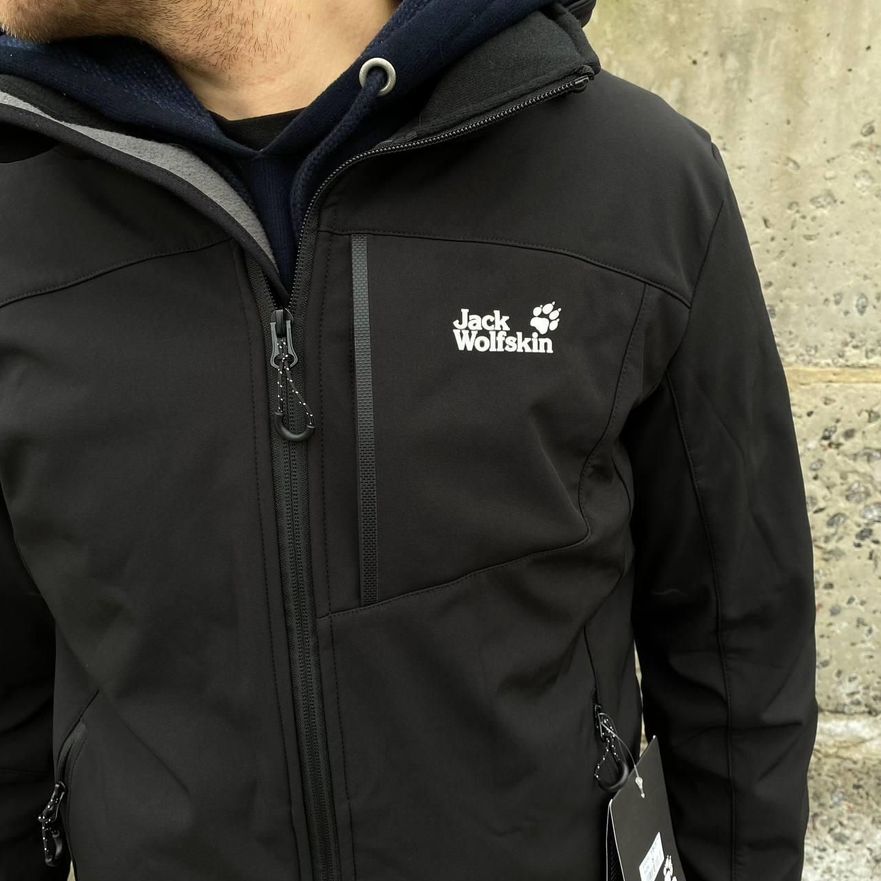 Ветровка Jack Wolfskin мужская теплая